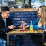 Le regard, la posture, le ton… Comment séduire en 3 secondes sans dire un mot ? 3 langage corporel séduction